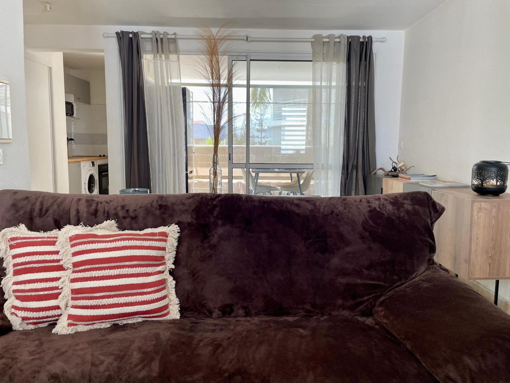 Appartement Cosy En Ville Baie-Mahault Extérieur photo
